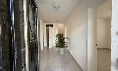 En Ibarra, zona centro, vendo casa rentera