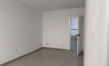 En Ibarra, zona centro, vendo casa rentera