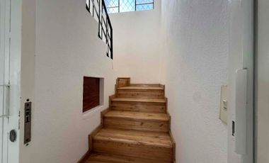 En Ibarra, zona centro, vendo casa rentera