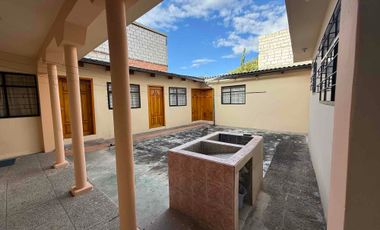 En Ibarra, zona centro, vendo casa rentera