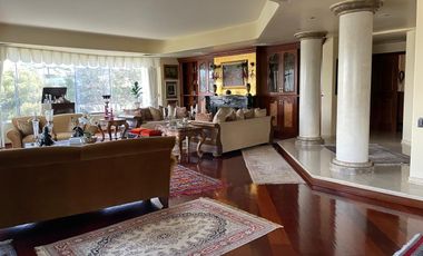 EXCLUSIVO DEPARTAMENTO  - 3 DORMITORIOS - 3 COCHERAS - CALLE SANTO TORIBIO  - SAN ISIDRO