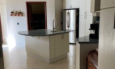 EXCLUSIVO DEPARTAMENTO  - 3 DORMITORIOS - 3 COCHERAS - CALLE SANTO TORIBIO  - SAN ISIDRO
