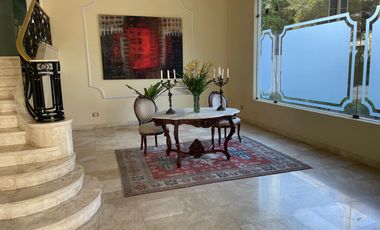 EXCLUSIVO DEPARTAMENTO  - 3 DORMITORIOS - 3 COCHERAS - CALLE SANTO TORIBIO  - SAN ISIDRO