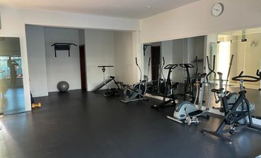 EXCLUSIVO DEPARTAMENTO  - 3 DORMITORIOS - 3 COCHERAS - CALLE SANTO TORIBIO  - SAN ISIDRO
