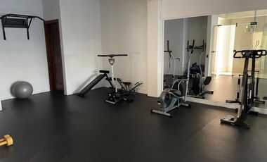 EXCLUSIVO DEPARTAMENTO  - 3 DORMITORIOS - 3 COCHERAS - CALLE SANTO TORIBIO  - SAN ISIDRO