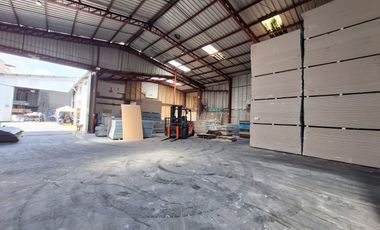 VENTA PROPIEDAD COMERCIAL, TIPO BODEGA, CON FRENTE AV. LA PRENSA, NORTE DE QUITO