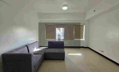 Fairways Tower Studio