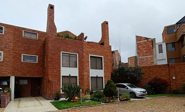 APARTAESTUDIO EN CHIA CONJUNTO CERRADO INCLUYE SERVICIOS