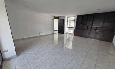 Renta Oficina Plaza de Bolivar pereira