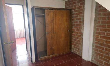 SE VENDE CASA ESQUINA SECTOR BRISAS DE SAN MIGUEL,TALCA.