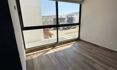 CASA EN RENTA EN LOMAS DE ANGELOPOLIS PUEBLA
