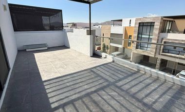 CASA EN RENTA EN LOMAS DE ANGELOPOLIS PUEBLA