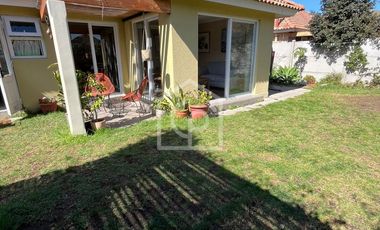 ARRIENDO CASA 3D/2B, AÑO CORRIDO, SIN MUEBLES, EN CONDOMINIO SERENA ORIENTE