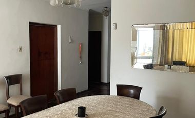 VENDO AMPLIA CASA 284 m2 -PRECIO DE OCASIÓN