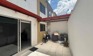 Venta casa  de tres dormitorios en Llano Grande sector Bonanza