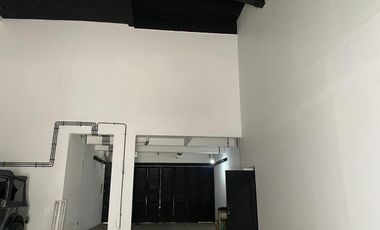 Disewakan rumah di Cipete Jakarta Selatan  siap huni bisa untuk usaha dan kantor