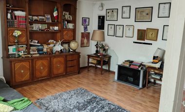 Casa en venta en Jardines del Bosque – Excelente ubicación y potencial