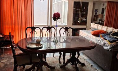 Casa en venta en Jardines del Bosque – Excelente ubicación y potencial