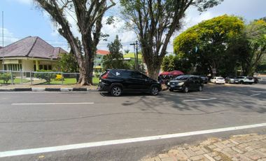 Disewakan Rumah Strategis Pusat Kota Jl.Thamrin Kambang Iwak Palembang
