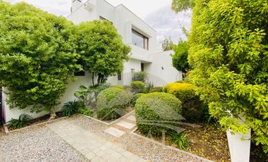 Condominio Las Flores 5d 3b Más Servicio Quincho Piscina