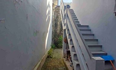 Rumah + Kost hanya 800 mtr dari Poros Soekarno Hatta. Kondisi sangat bagus