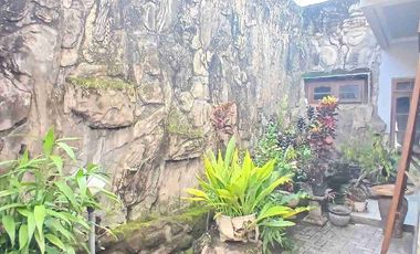Rumah + Kost hanya 800 mtr dari Poros Soekarno Hatta. Kondisi sangat bagus