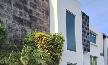 CASA EN RENTA EN LOMAS DE ANGELOPOLIS PUEBLA