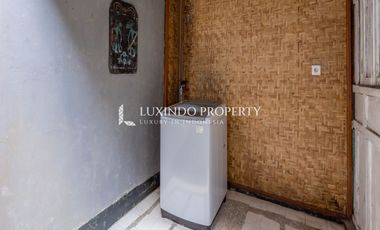 DIJUAL VILLA DENGAN 6 KAMAR TIDUR DI LODTUNDUH