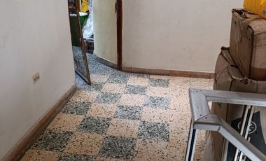 VENTA DE CASA EN PUCALLPA (2 PISOS+AIRES)
