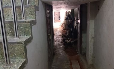 VENTA DE CASA EN PUCALLPA (2 PISOS+AIRES)