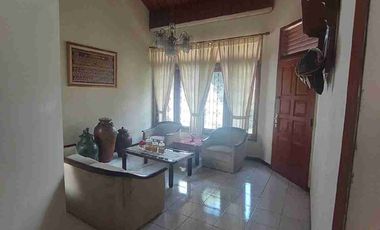Rumah seken Terawat dan kokoh di jl melong Cijerah Cimahi Selatan