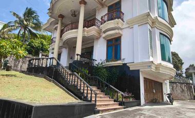 Dijual Rumah Mewah tengah kota Balikpapan