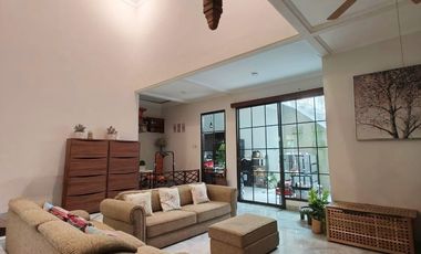 Dijual Rumah Cantik Asri dan Nyaman di Kebon Jeruk DS-14656