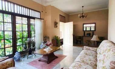 Dijual Rumah Cantik Asri dan Nyaman di Kebon Jeruk DS-14656