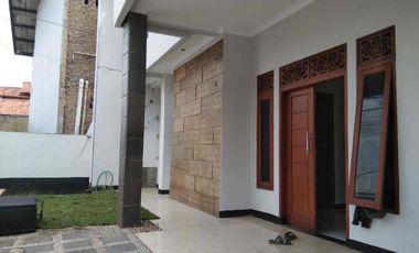 Dijual Rumah Di Jalan Haji Haris Baros, Cimahi Tengah