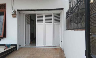 Dijual Rumah Di Jalan Haji Haris Baros, Cimahi Tengah