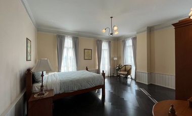 Laleo House for sale | On a 1.5 rai plot of land, 762 sq.m. of usable space. European Classic Mansion style.