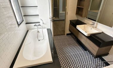 Single house for sale in 