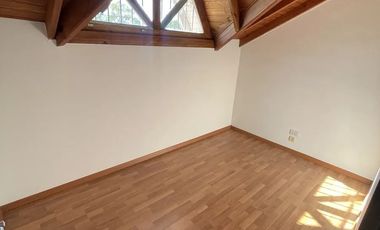 ALQUILER- DUPLEX 3 AMBIENTES CON JARDIN Y PILETA ITUZAINGO