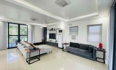 FOR SALE MODERN ELEGANT RETIREMENT HOME WITH SPACEOUS BACKYARD NEAR THE VALLEYS AND WITH ACCESS TO NEW CLARK CITY