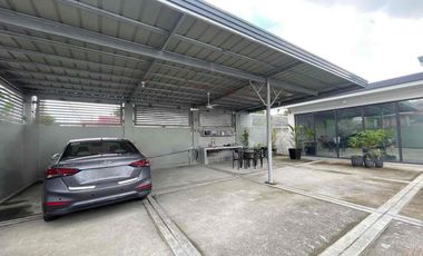 FOR SALE MODERN ELEGANT RETIREMENT HOME WITH SPACEOUS BACKYARD NEAR THE VALLEYS AND WITH ACCESS TO NEW CLARK CITY