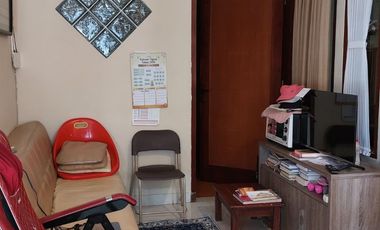 DIJUAL RUMAH KOS KOST-AN PUTRI EKSLUSIF AKTIF STRATEGIS DI DAGO BANDUNG DEKAT ITB