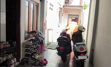 DIJUAL RUMAH KOS KOST-AN PUTRI EKSLUSIF AKTIF STRATEGIS DI DAGO BANDUNG DEKAT ITB