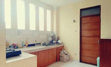DIJUAL RUMAH KOS KOST-AN PUTRI EKSLUSIF AKTIF STRATEGIS DI DAGO BANDUNG DEKAT ITB