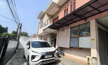 DIJUAL RUMAH KOS KOST-AN PUTRI EKSLUSIF AKTIF STRATEGIS DI DAGO BANDUNG DEKAT ITB