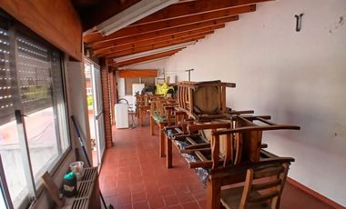 VENTA PH 3 AMBIENTES CON PATIO RAMOS MEJIA
