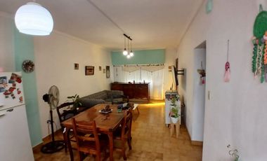 VENTA PH 3 AMBIENTES CON PATIO RAMOS MEJIA