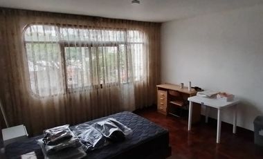 🏠 Habitación en Alquiler para Señoritas – San Borja