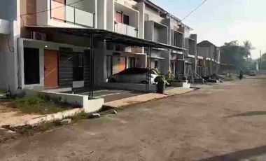 Rumah baru 2 lantai mewah start 800 jt an free surat2 dekat cibubur 5 menit ke tol setu bekasi