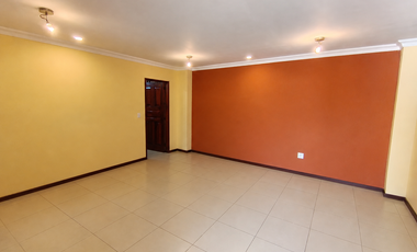 Casa Rentera en Venta - Sector Mitad del Mundo